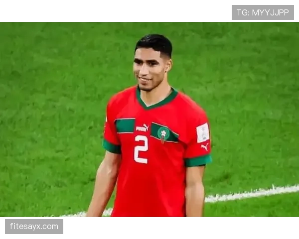 阿什拉夫在本赛季的辉煌表现与关键时刻回顾,状态持续提升引发关注 阿什拉夫在本赛季的辉煌表现与关键时刻回顾,状态持续提升引发关注